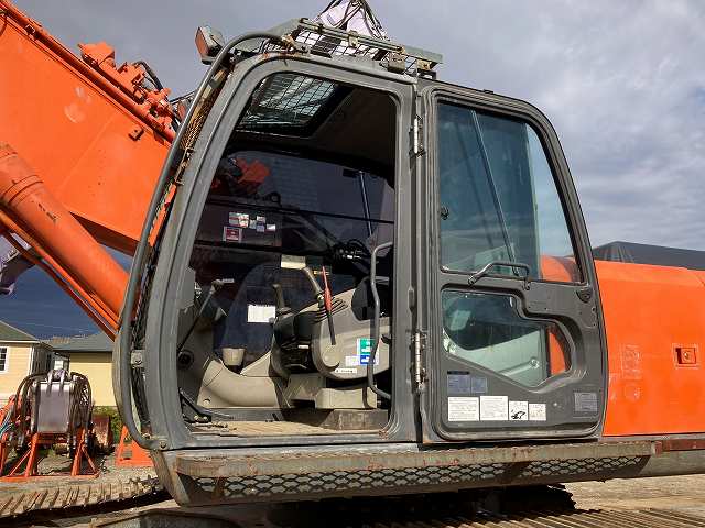 Our inventory｜We have been in the used heavy equipment sales for 